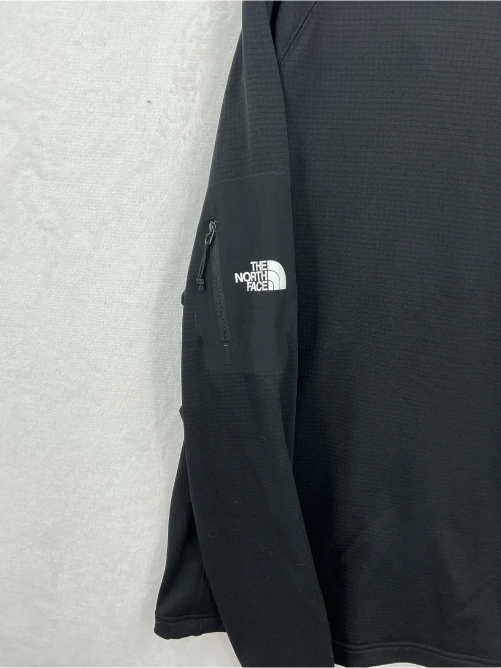 The North Face Black Textured Fleece Jacket 871